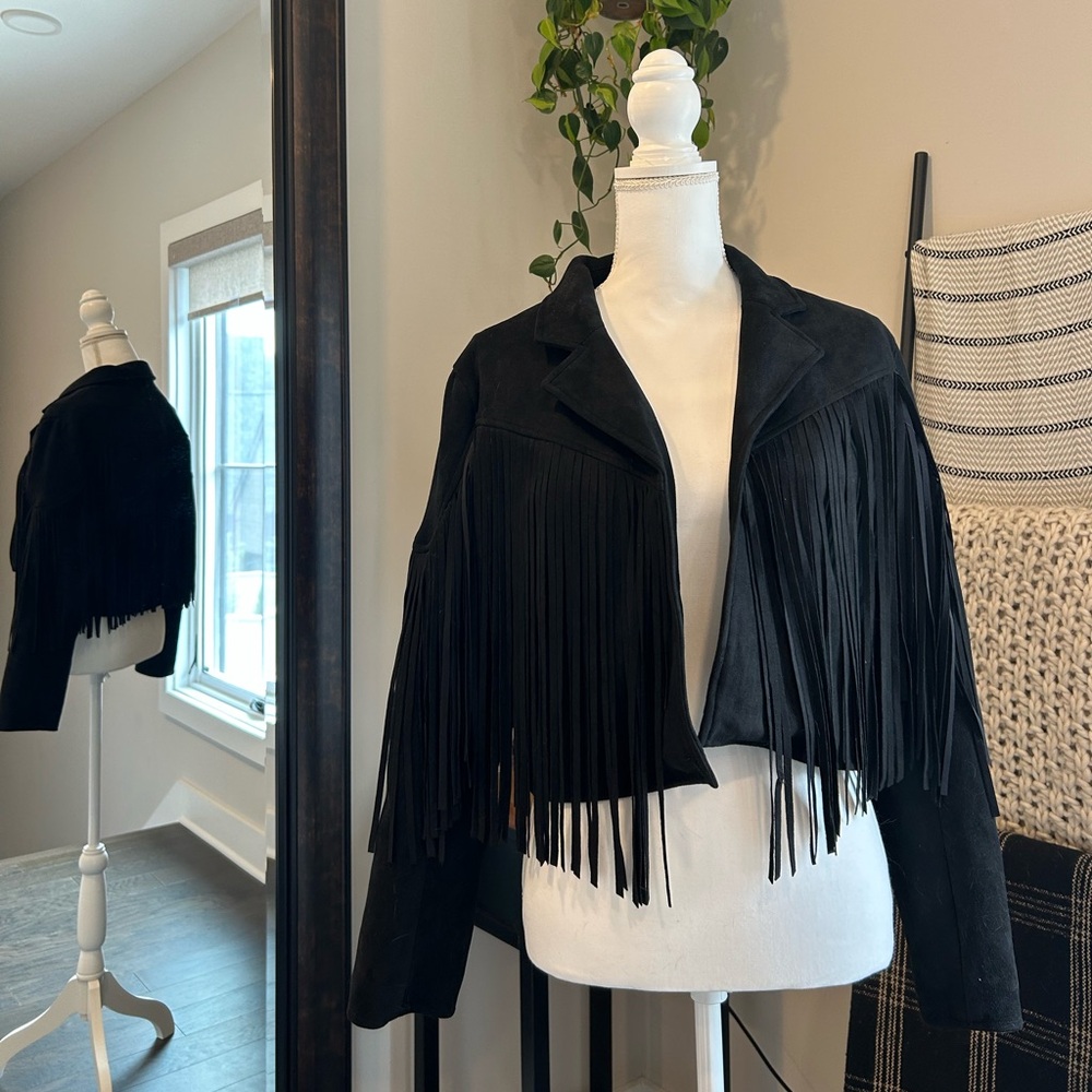 Women's Faux Suede Leather Fringe Jacket Short Open Front Tassel Coat